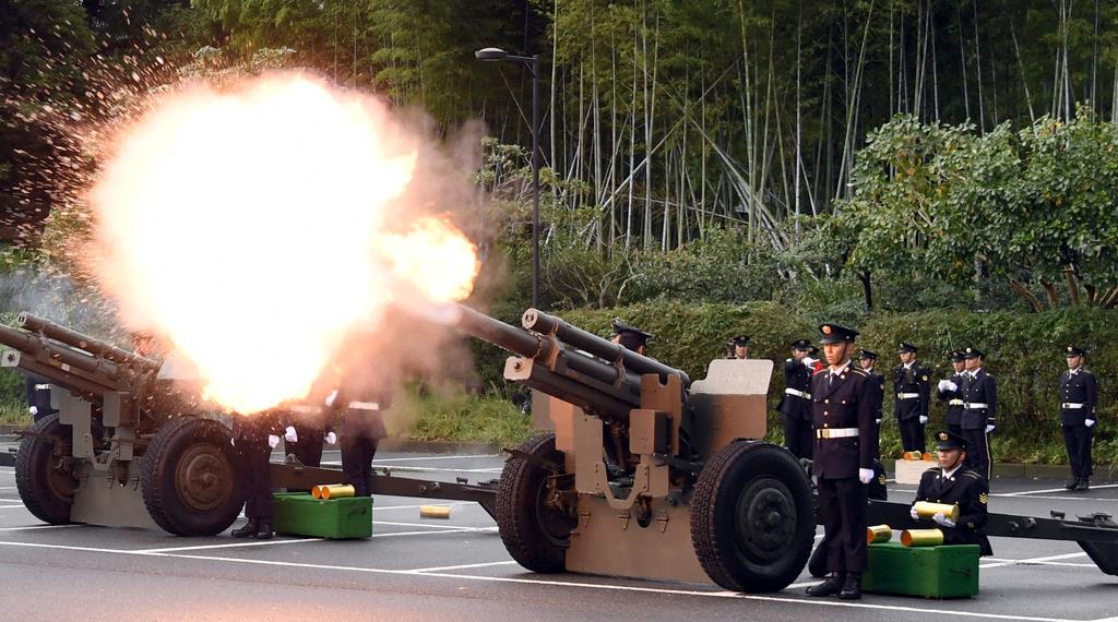 ryuuji_JGSDF's tweet photo. @gotyou_jgsdf 祝砲！ https://t.co/RapfTzIvYt