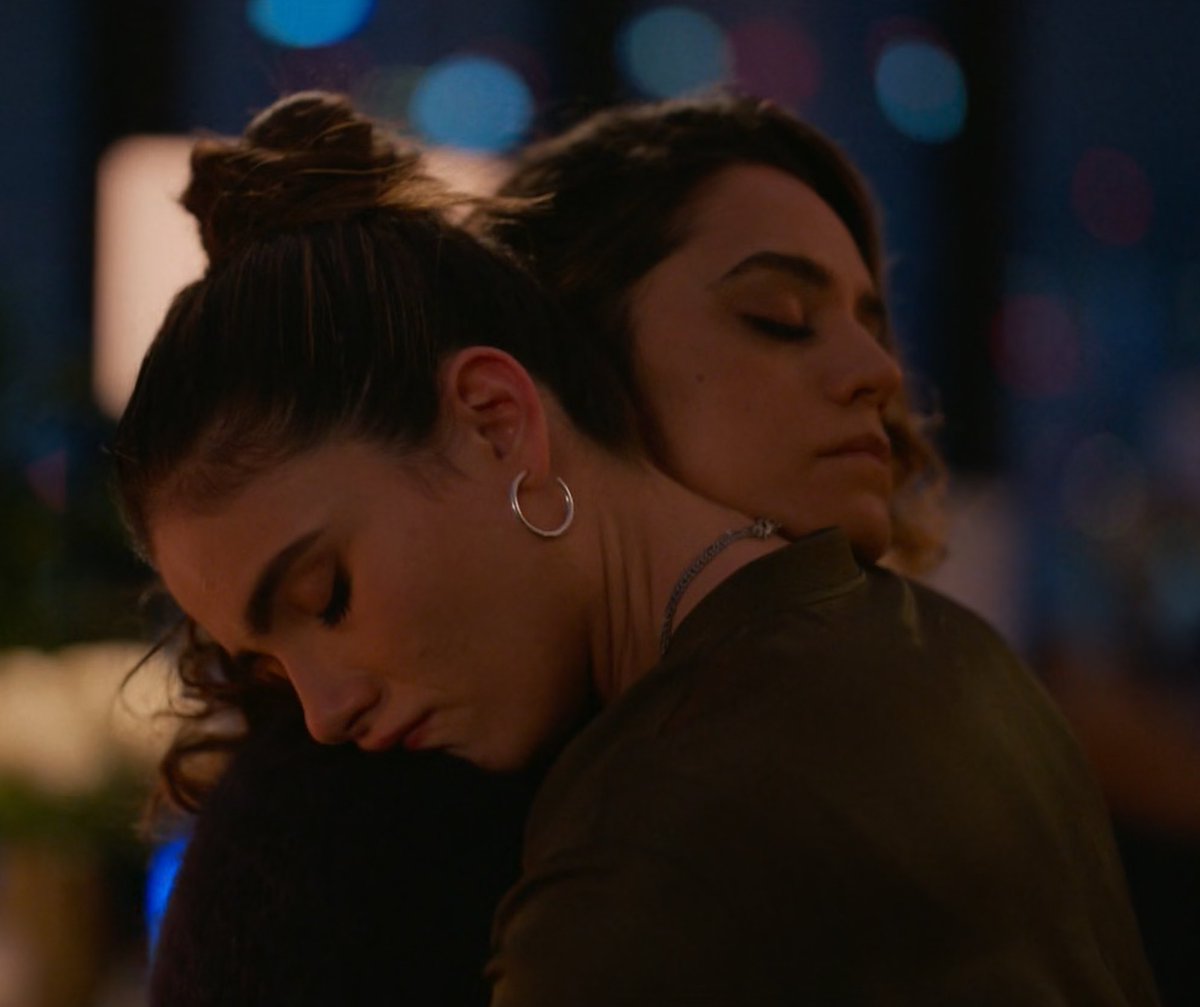 red 🇵🇸 tweet media