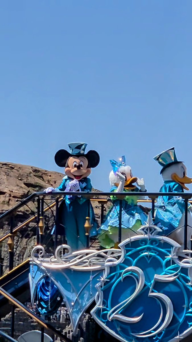 ゆーすけ　ヴィスト tweet media