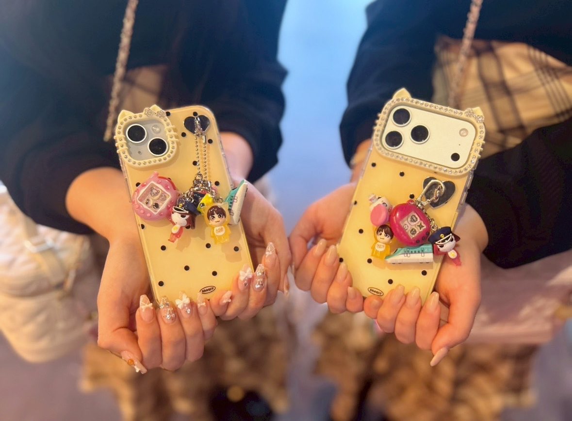 krch_287's tweet photo. りゅせりゅせでお揃い𐔌ᵔ꜆ ܸ•⩊•ᵔ 𐦯꜆🧡 https://t.co/Z2asM83De7