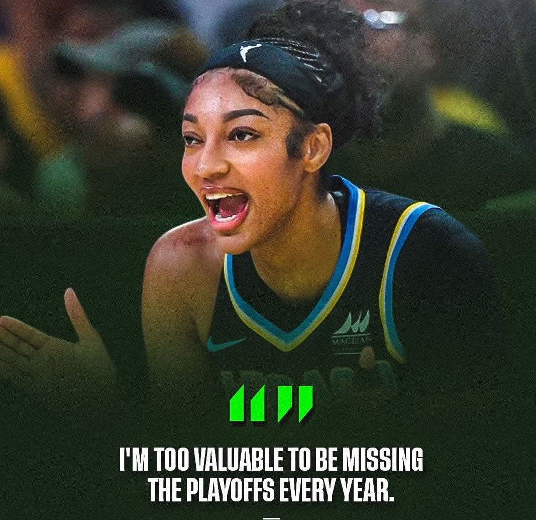 💛🖤 KINNICK NORTH🖤💛 tweet media