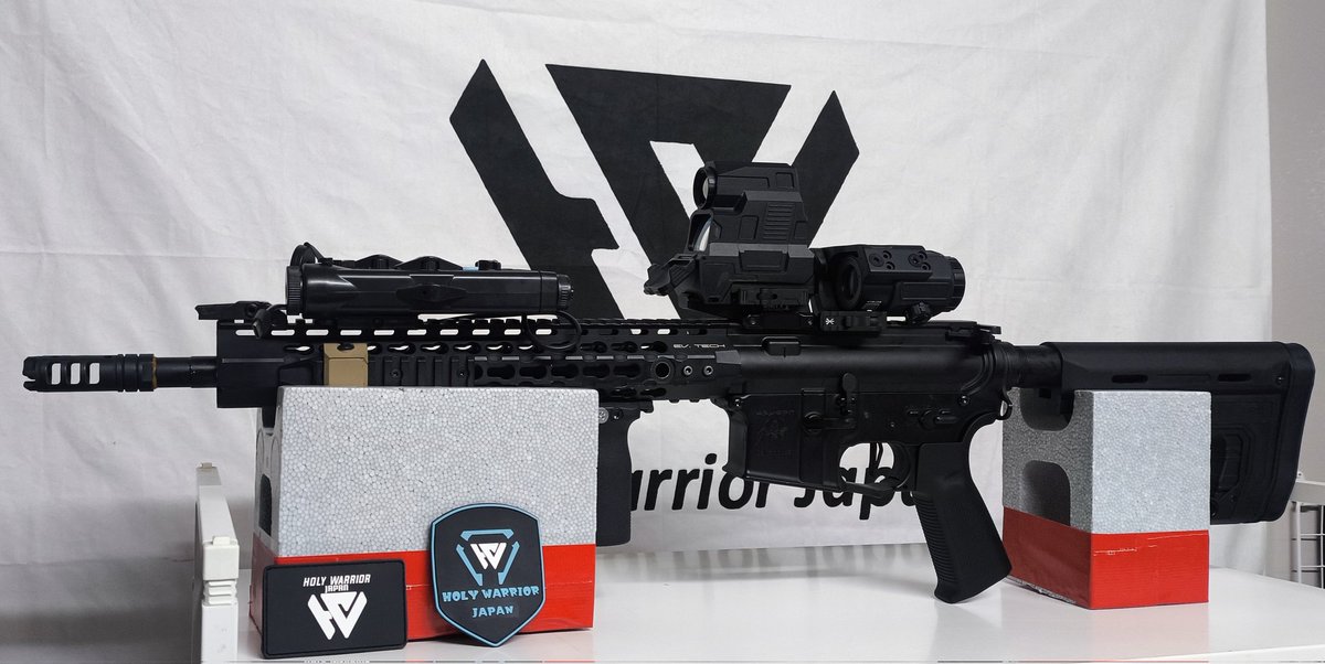 HolyWarrior1001's tweet photo. 当日こちら展示してますので良かったら見に来てくださいね https://t.co/b5fIp3lid1