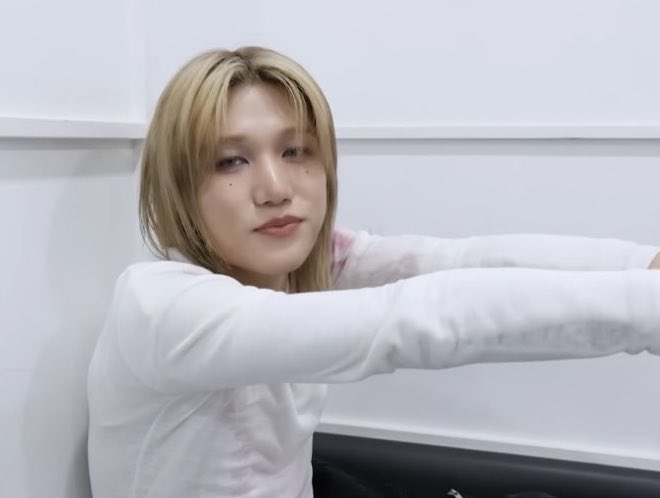 rynn 🎰 tweet media