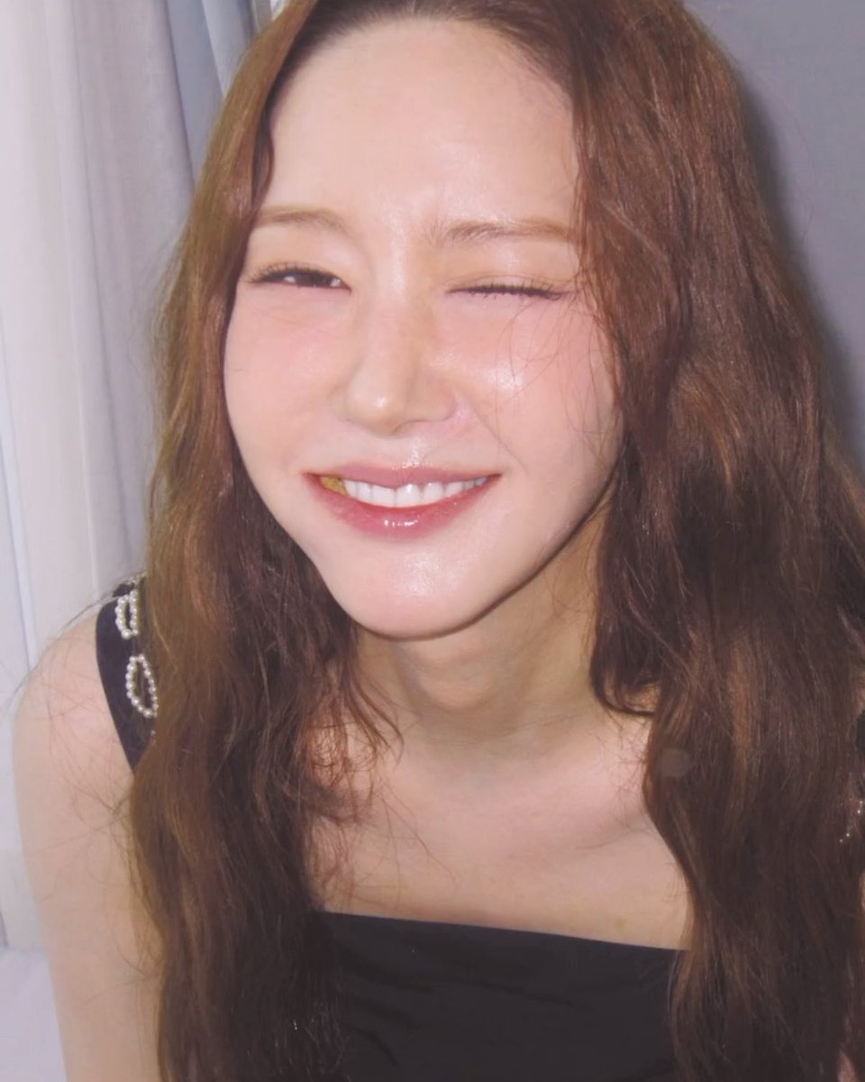 무아 tweet media