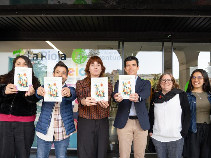 🙋🏻‍♀️ El Gobierno de La Rioja impulsa una guía con herramientas innovadoras para mejorar la orientación educativa y laboral de jóvenes.

🖇️ actualidad.larioja.org/noticia?n=not-…