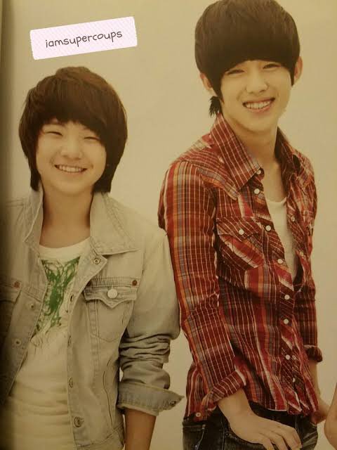 뉴보보여보ς(• ε •. ) tweet media