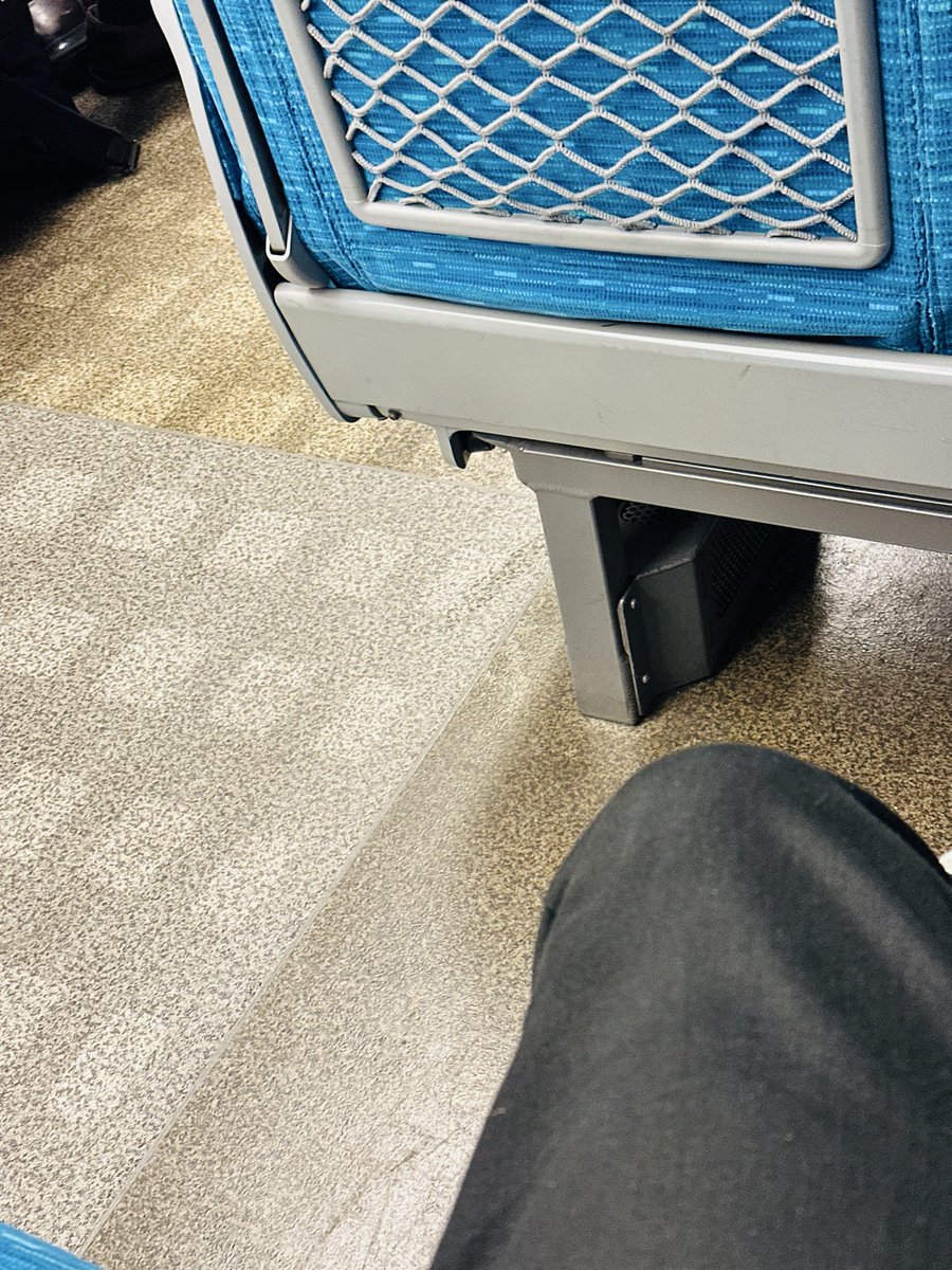 U-LIFE🕊️ tweet media