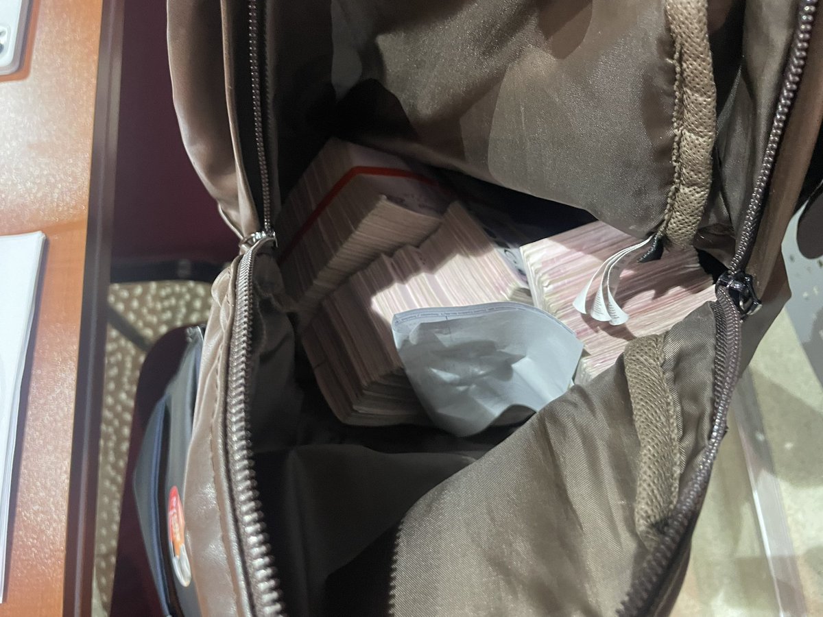 Ali Macit tweet media