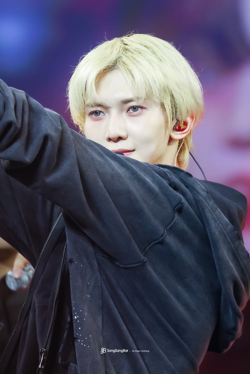 260328 IN YOUR FANTASY IN MACAU HQ

⚡︎˖ ࣪ 

#ATEEZ #에이티즈 #YEOSANG #강여상 #여상