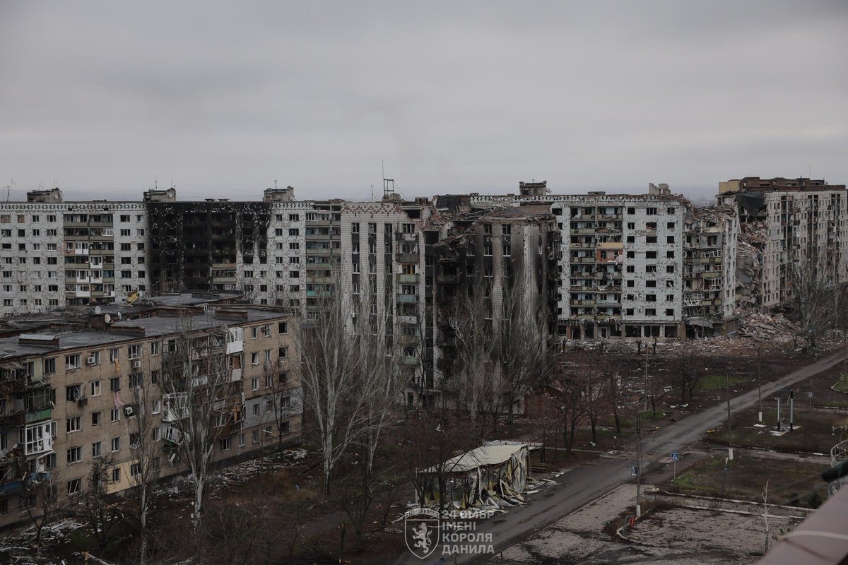 Denys from Ukraine tweet media