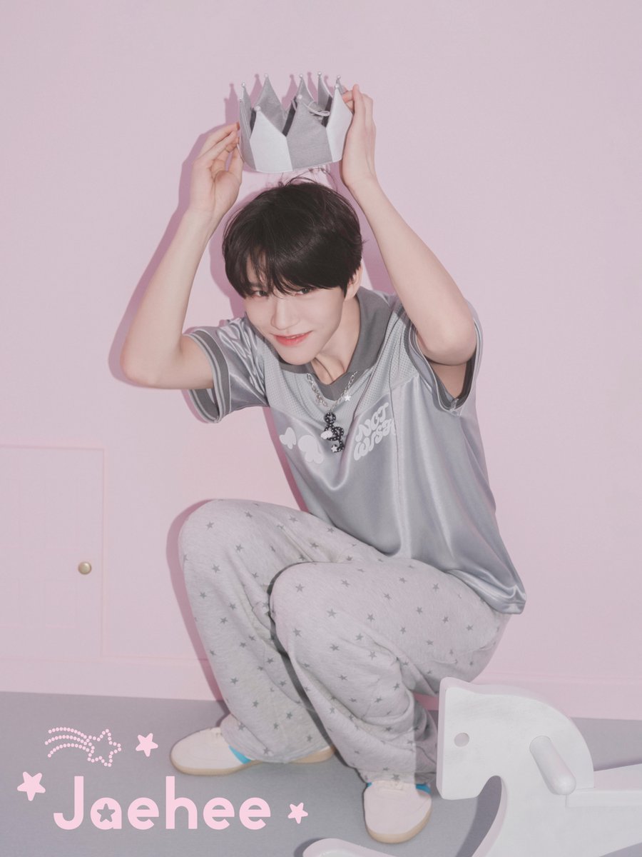 WEGO_press's tweet image. ˚*.✩꒰ঌ NCT WISH★WEGO COLLABORATION ໒꒱✩.*˚
#NCTWISH #JAEHEE #collaboration

▼NCT WISHコラボアイテムはこちら▼
wego.jp/pages/f-cts-nc…

＜“NCT WISH” COLLABORATION ITEMS＞
◾受注販売期間・対象商品
2026年4月17日（金）16:00〜2026年4月27日（月） 11:59まで