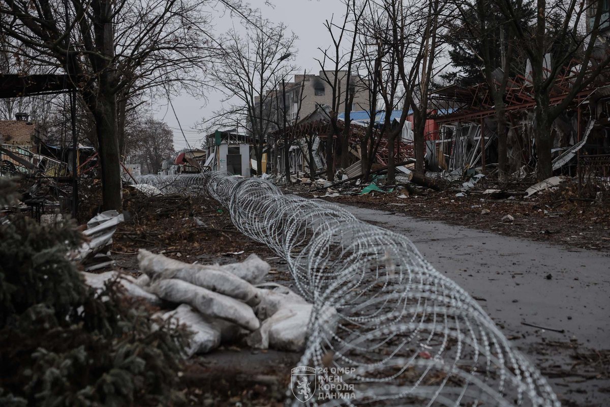 Denys from Ukraine tweet media