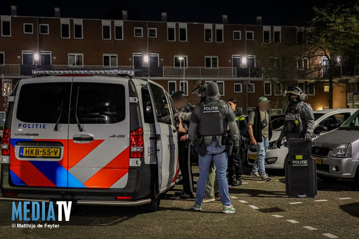 Inval DSI en arrestatie na bedreiging