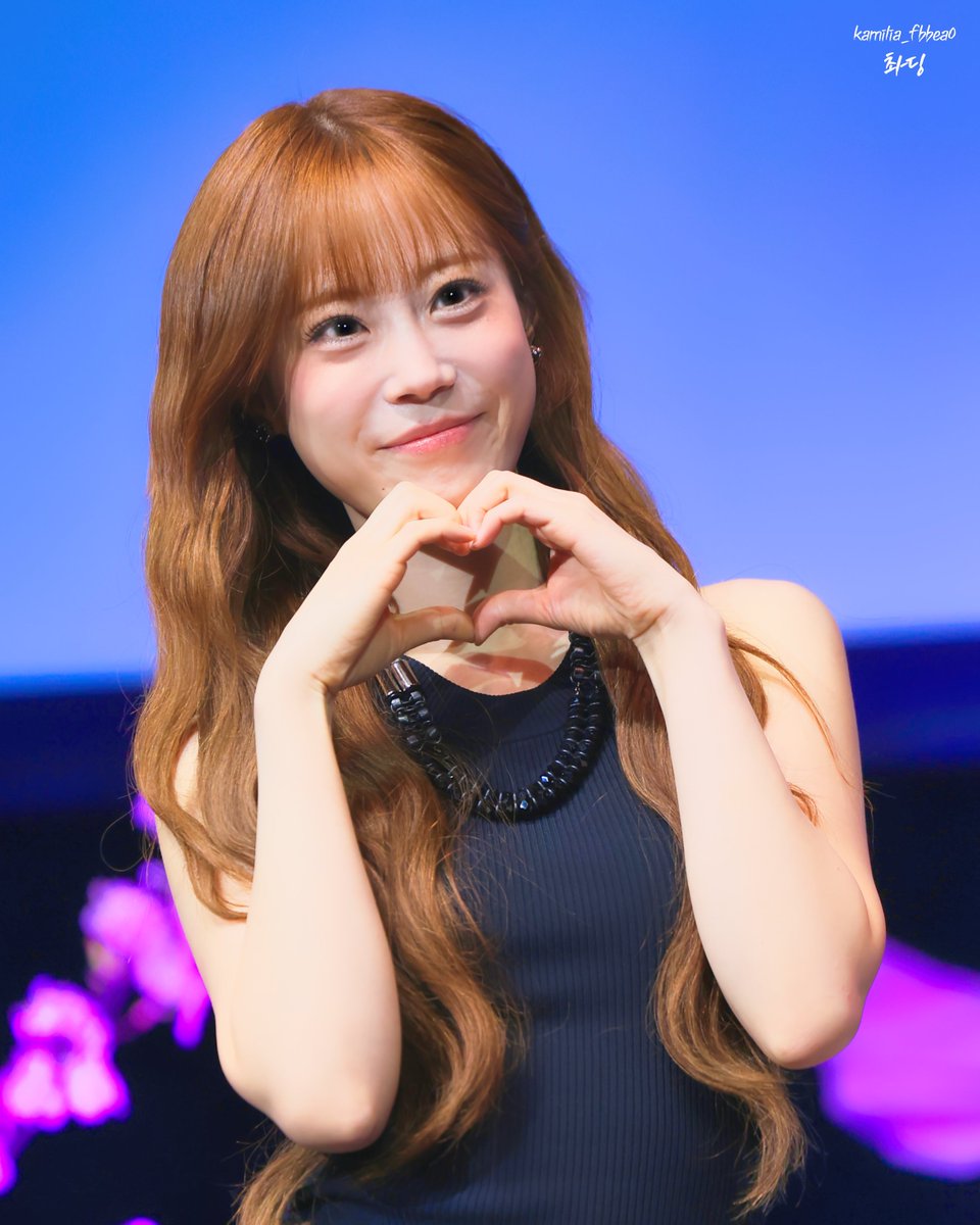260328 YOUNG JI JAPAN FAN MEETING 
「Hello, Spring with HURMING」1부  
하트 가득 🫶

#허영지 #Youngji #ヨンジ #카라 #KARA 
#허영지는지금도배고파