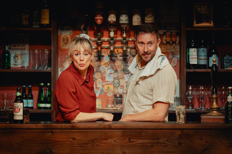 TheReviewsHub's tweet image. #THEATRE #REVIEW TWO @ParkTheatre @GreenwichTheatr 'really illustrates the power of Cartwright’s writing and the reason why TWO is a play that deserves this revival' ⭐️⭐️⭐️⭐️½ thereviewshub.com/two-park-theat… #London