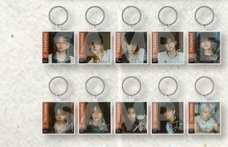 asuka_si2's tweet photo. TREASURE PULSE ON POPUP カプセルトイ 交換

譲 画像のもの

求 顔         誰でも
     CD       ジョンウジョンファン
    絵馬      誰でも   
カセット  ジェヒョク
現在有楽町ポップアップにいるので手渡しのみ可能です！
お気軽にお声掛けください🙇🏻‍♀️ https://t.co/PNRoWhcnP8