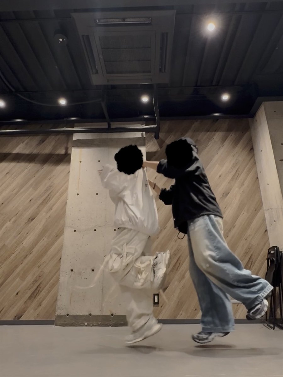 If🎲いれいす tweet media