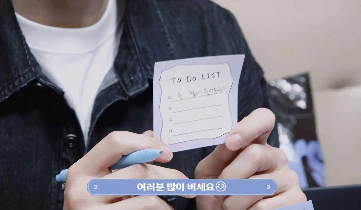 𝓒𝓱𝓸𝓬𝓸𝓵𝓪𝓽𝓮🍫 tweet media