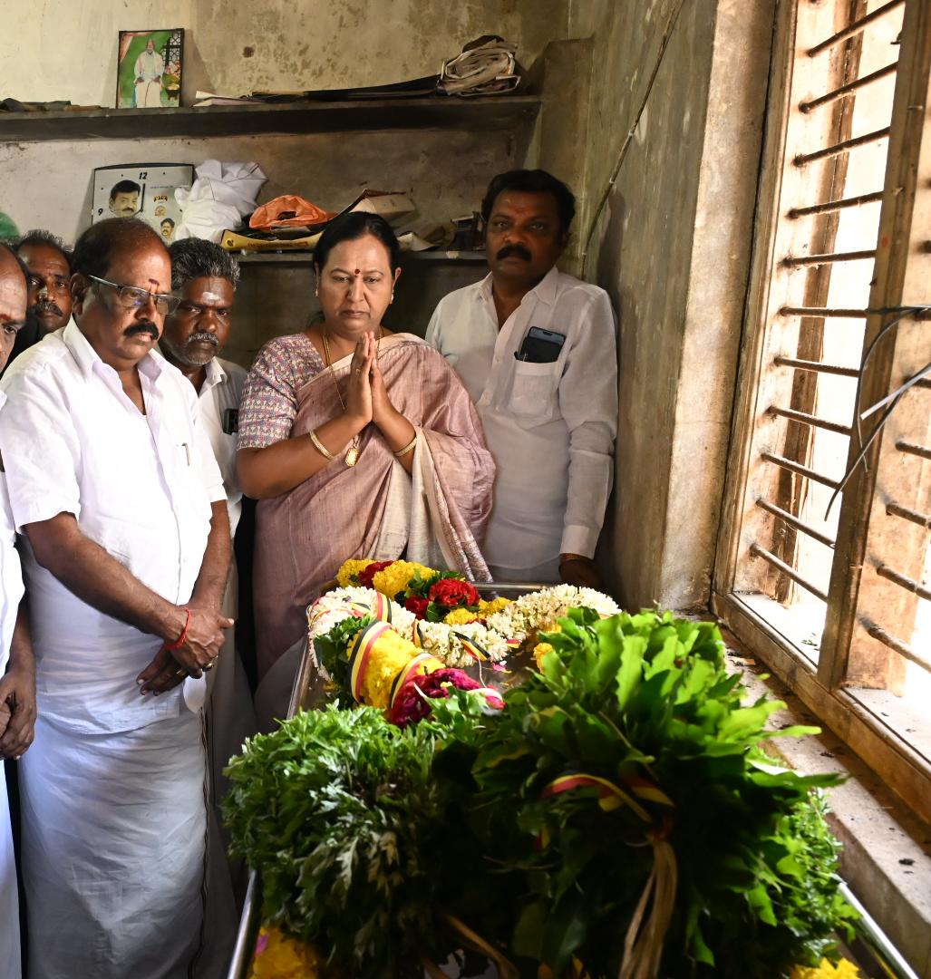 Captain News tweet media