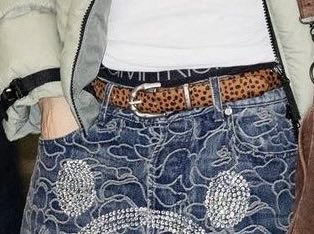 Queen1e_D's tweet photo. @CalvinKlein So when are you going to take our Han Jisung?

Han and his Calvin Klein underwear against the world fr🙂‍↕️ https://t.co/CIr0nllgZP