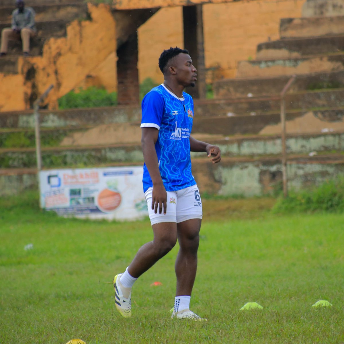 Rule no 1 always remember where you came from #Jinjawairakaboy 
<a href="/Am_leonM/">Mudhanga Reu</a> <a href="/ntugasazef/">Ntugasaze FC</a> 
<a href="/FelixSsekabuuza/">ssekabuuza felix</a> <a href="/bugembeissa17/">Issabugembe</a>