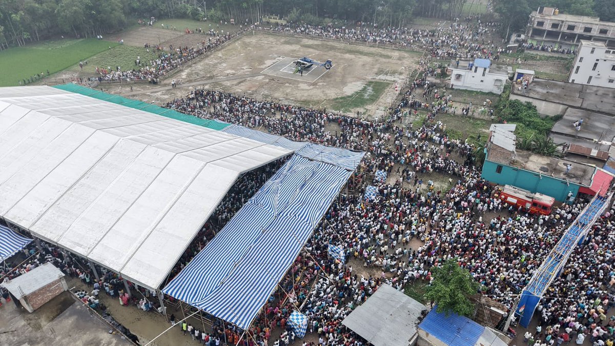 Banglar Baghini stood among her people in Minakhan, sharing her thoughts, her resolve, and her vision for a Bengal that moves forward with dignity.

A stand to protect democracy, to defend our rights, and to ensure that those who seek to divide and disrupt Bengal are shown the