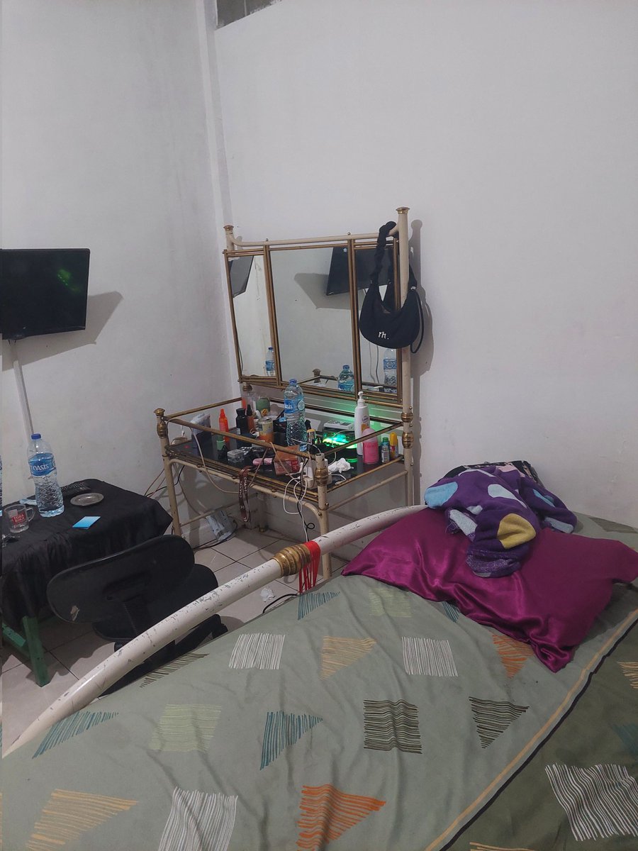 dimaSSyah069's tweet photo. Setelah lama vakum,,,pelan2 nyari mangsa lagi heeee https://t.co/TG0SAiXr3Q