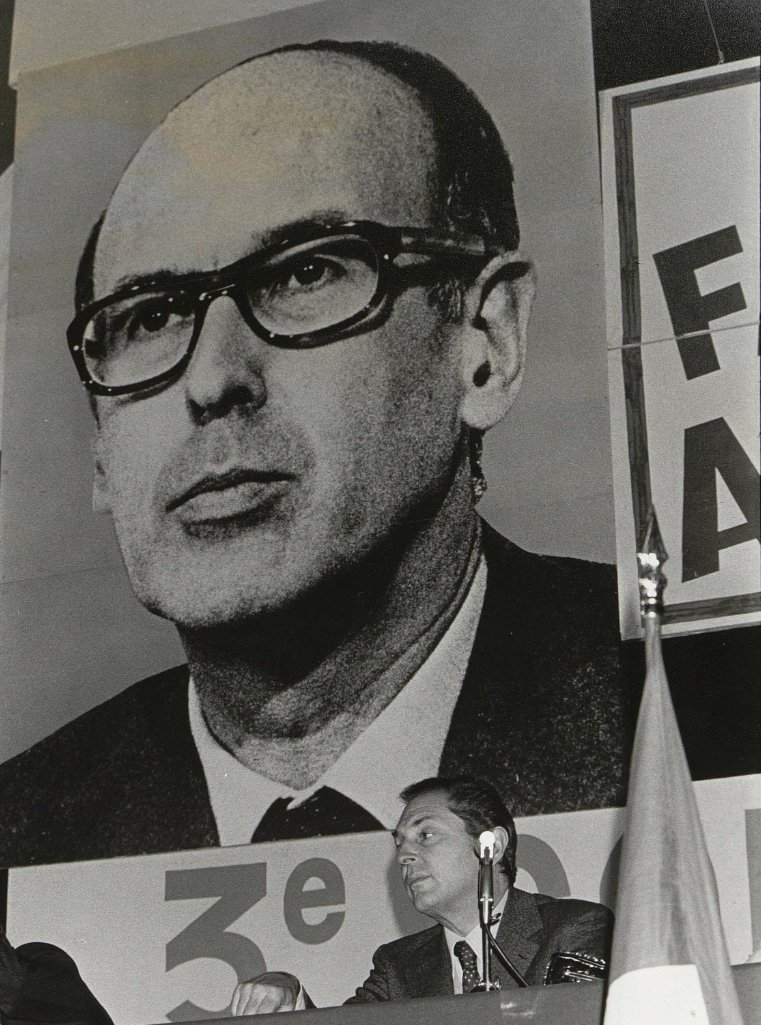 🌿 Saviez-vous que la France a été pionnière en matière d’#écologie politique ?

En avril 1978, sous l'impulsion de Valéry #Giscard d’Estaing, la France franchit un cap historique avec la création du ministère de l’#Environnement et du Cadre de vie qui réunit, pour la première