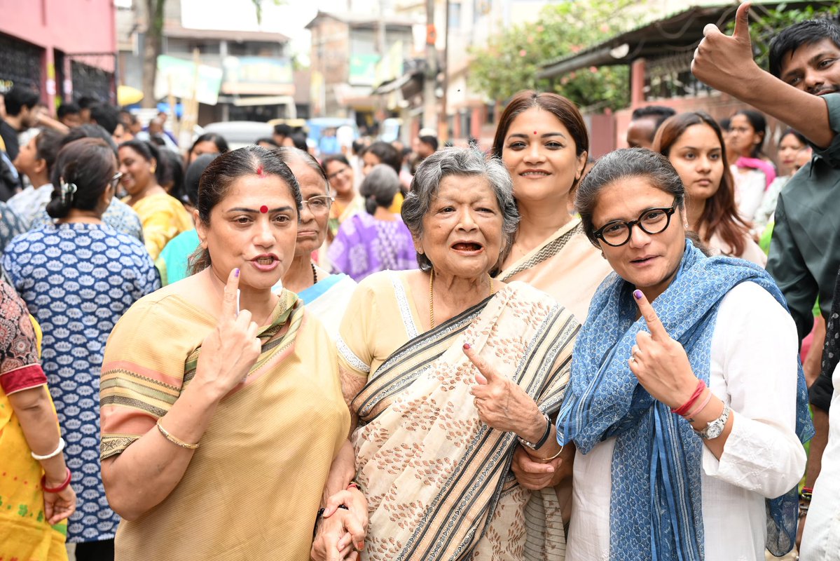 Sushmita Dev সুস্মিতা দেব tweet media