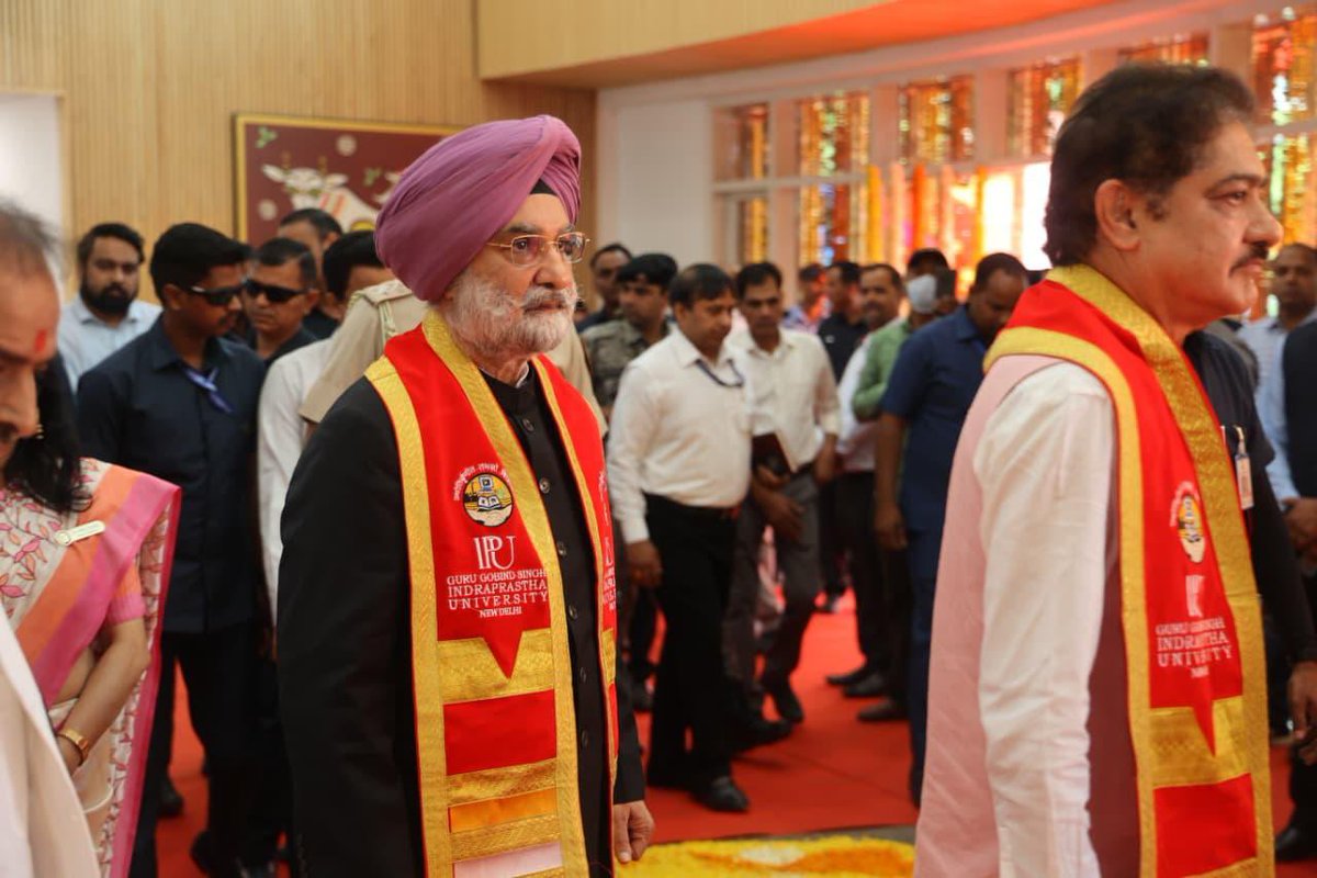 LG Delhi tweet media