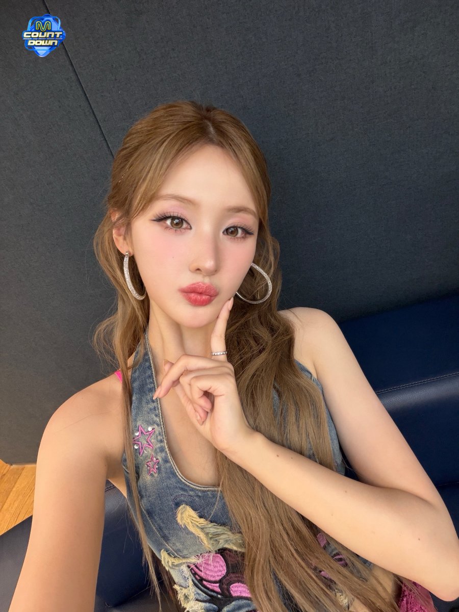 M COUNTDOWN tweet media