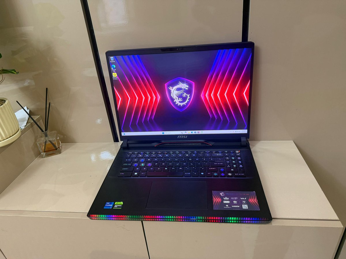 DEOGADGETS tweet media