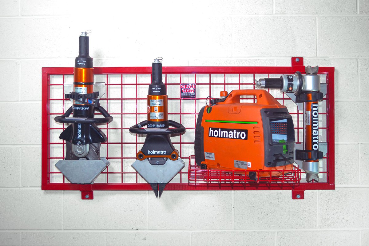 GeargridUK's tweet photo. Heavy tools and equipment require heavy-duty storage.

Constructed from heavy-duty steel tubing with durable wire panels and a TGIC powder-coated finish, GearGrid products are perfect for safely storing and transporting extrication equipment. https://t.co/h4e9L0WTdW