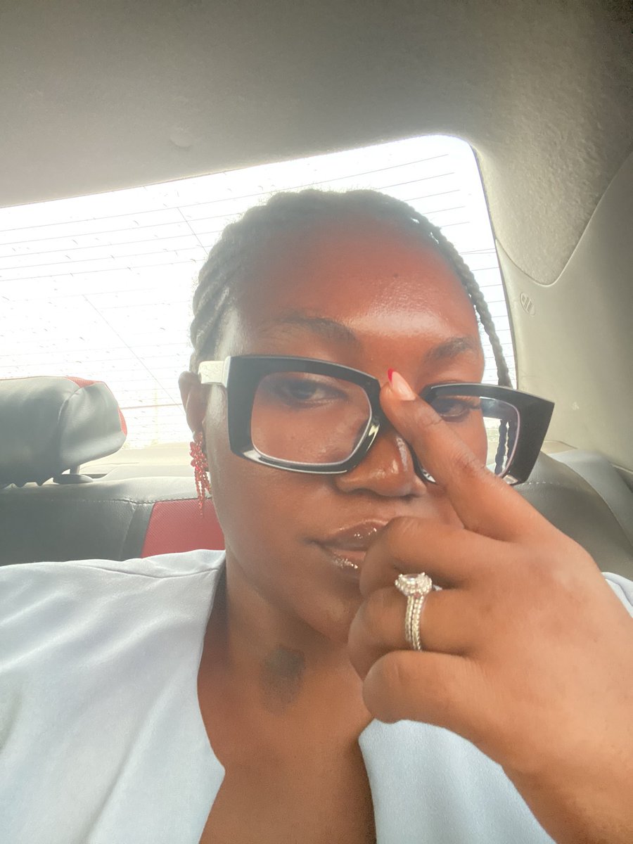 ThejourneyofACL's tweet photo. “Oh he is not that bad, he just slaps me sometimes. I am the fault, he is a good man”

“Oh he is a man of God, he is correcting me. 
I am like a daughter to him. He loves me like a father”

“Don’t worry I will change him, I know he will change. He said he will go to church when we marry”

“He is a Muslim but we love each other. I will go to church, he will go to mosque”

“He is not born again but he is good to me, he is nice to me” 

Sis, if no body has told you this before, I am telling you. DO NOT MARRY THAT MAN!

God has sons that have sense. Okay??