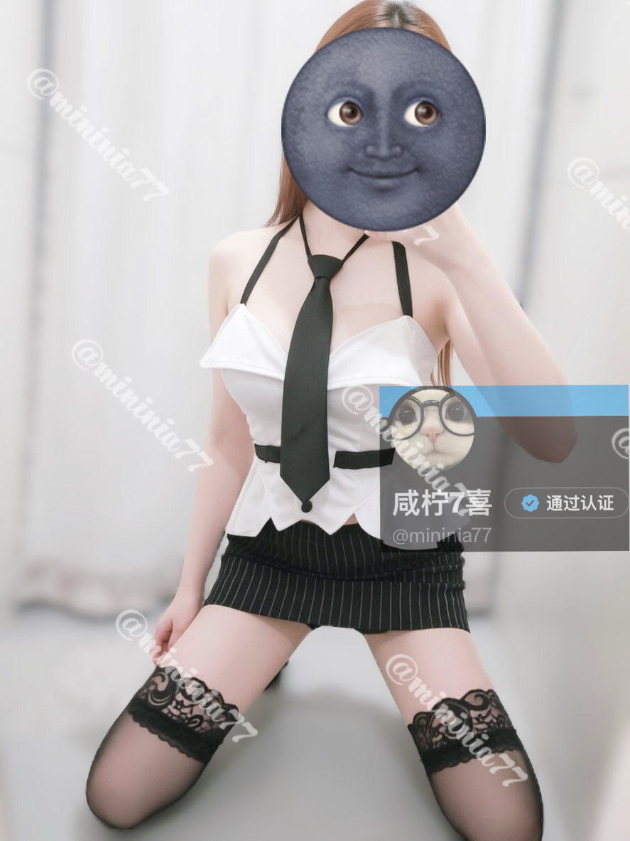 mininia77's tweet photo. 你用这张美脸都干什么了你这魂淡 https://t.co/xOReQid706