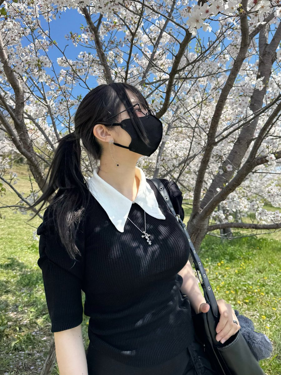 - 꽃 Hana tweet media