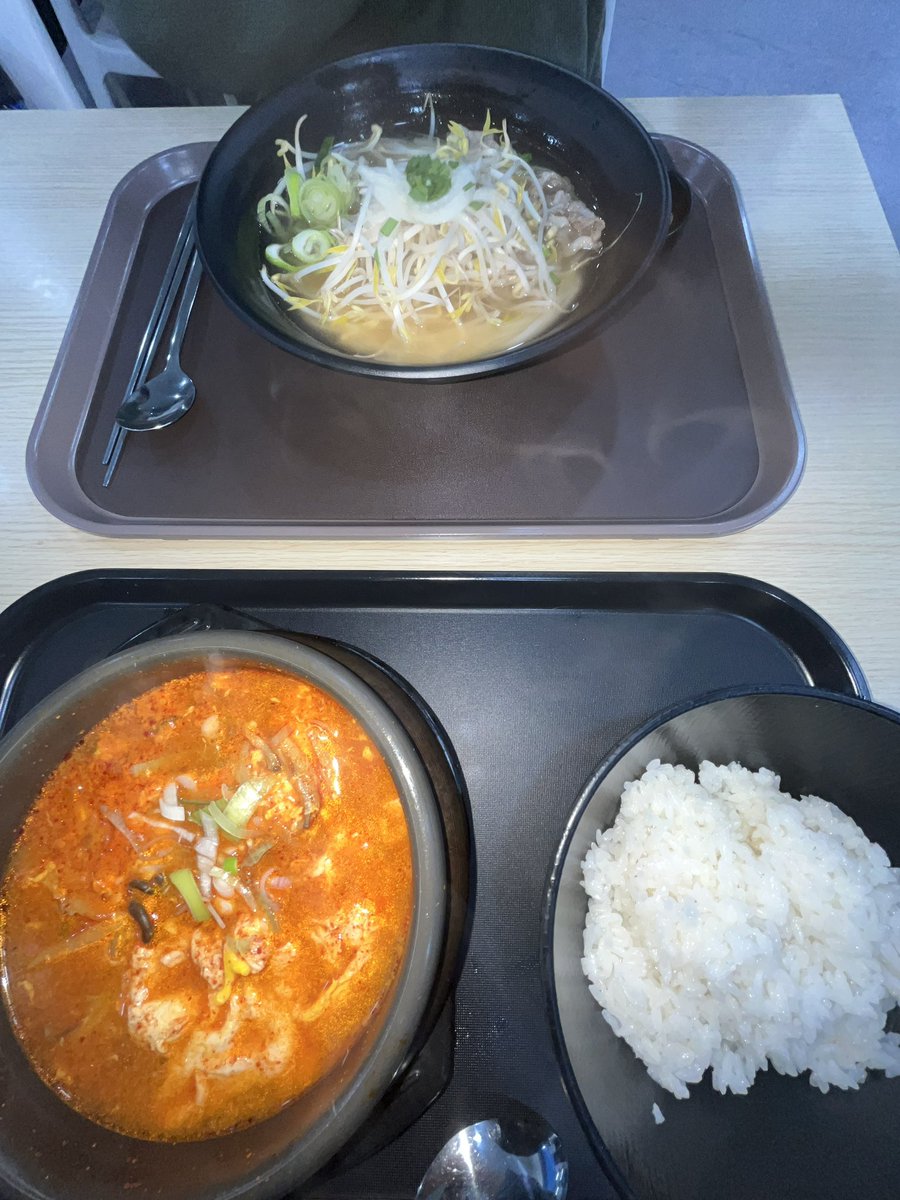 まぐまぐ tweet media