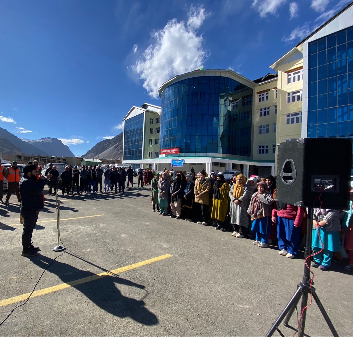 𝐉𝐊 tweet media