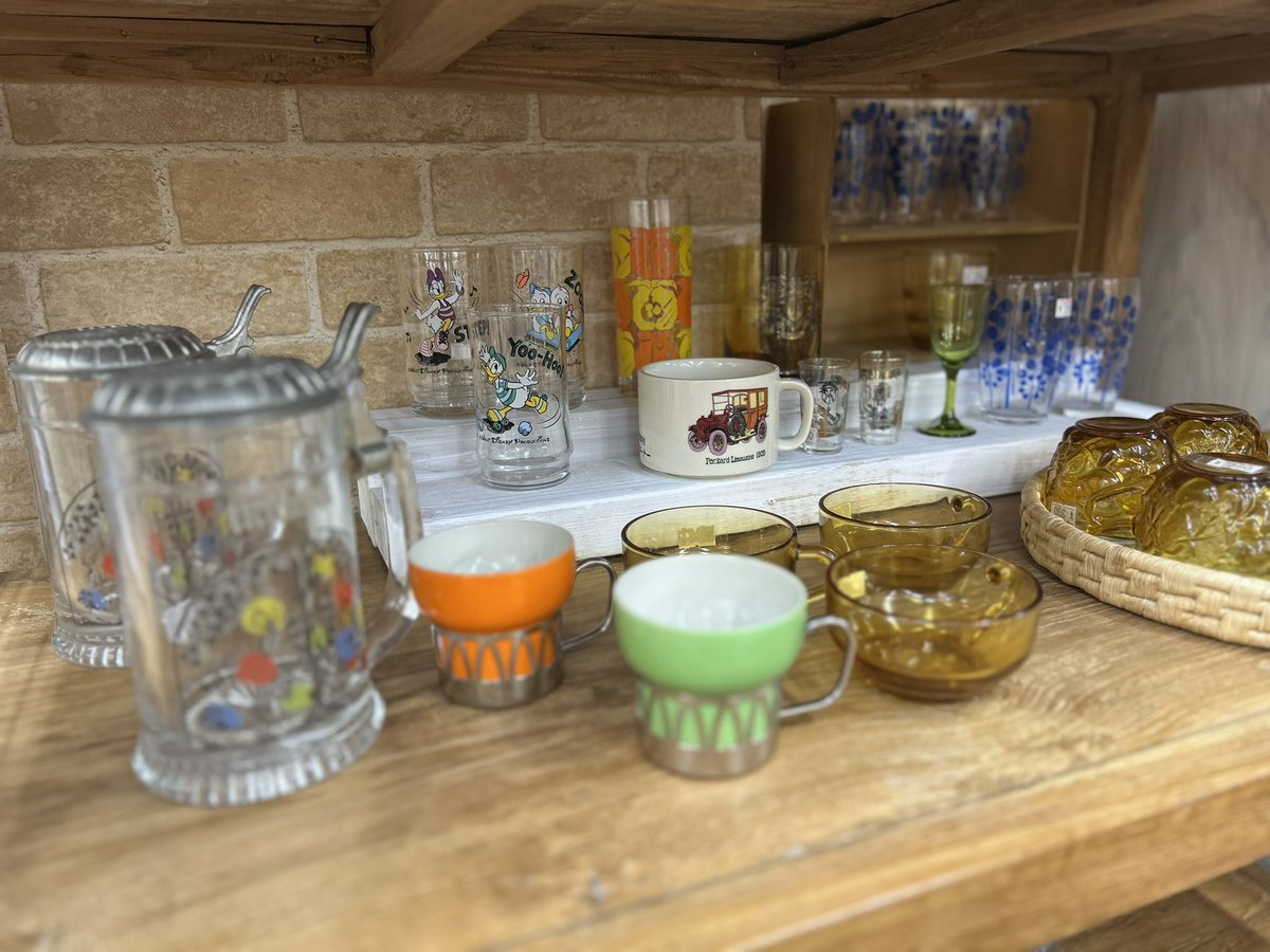 kingfamilyKANTO's tweet image. 【大宮上小町店】

レトロ食器コーナーリニューアルしましたー🍽

※移送・お取り置き対象外※

#買取 #断捨離 #古着 #レトロ #アンバー #生ビール