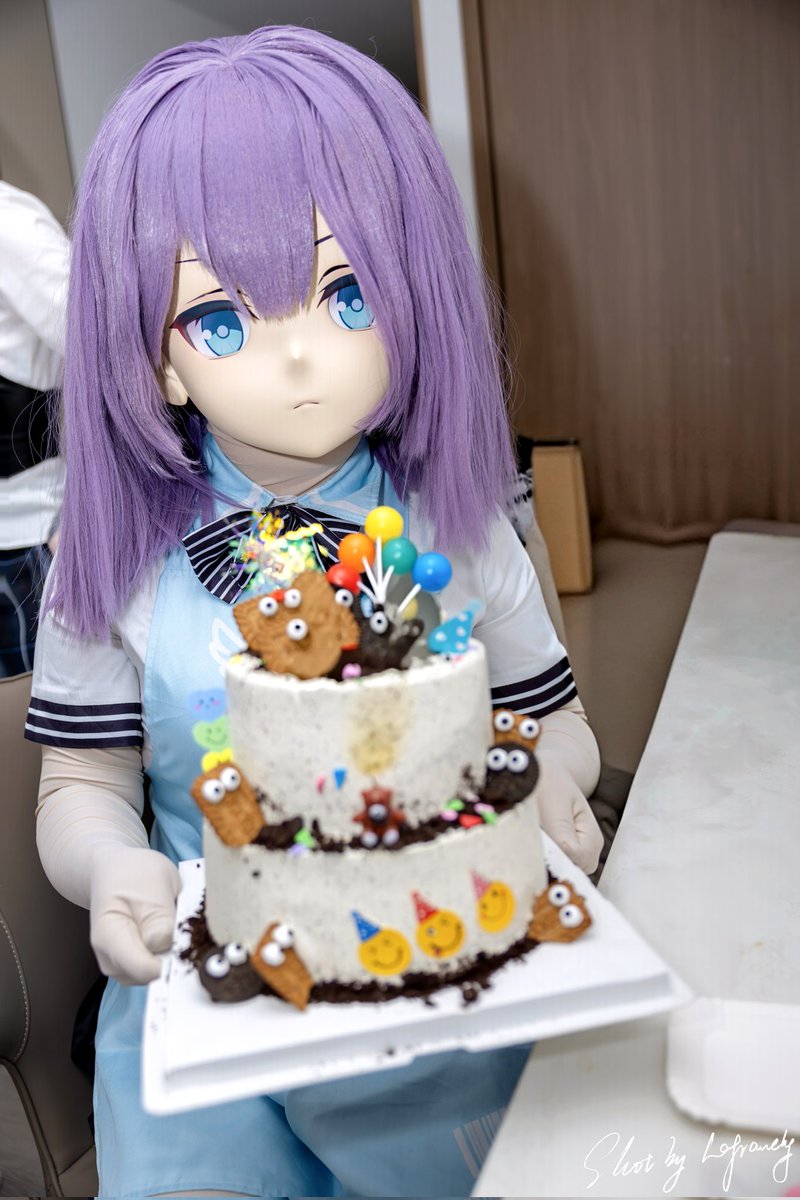 大白最黑 tweet media