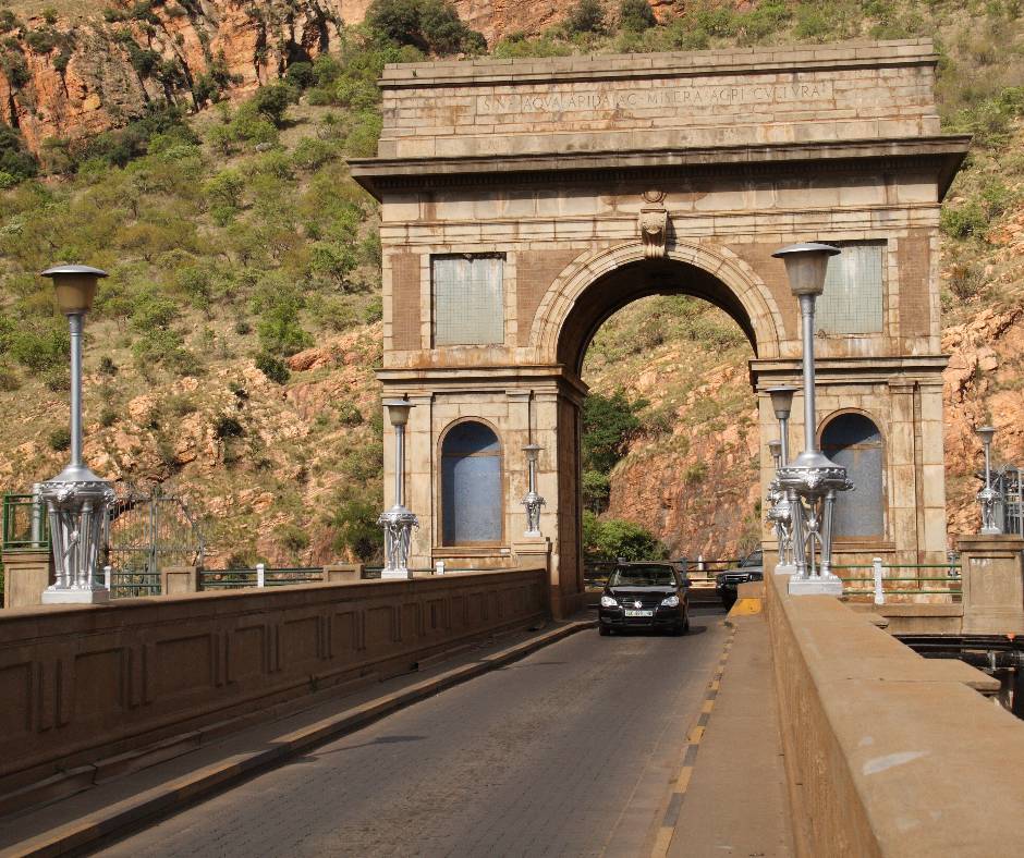 1stExchange's tweet photo. Discover Mount Amanzi, set along the Crocodile River in the heart of Hartbeespoort, this family-friendly resort is the perfect balance of relaxation and fun. 

👉 Start exploring: https://t.co/oEwbgURnfA

#FirstExchange #MountAmanzi #Hartbeespoort https://t.co/e5Y3mpvBec