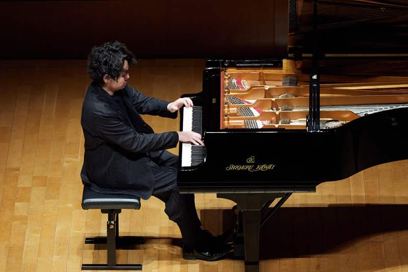 spice_topics's tweet image. 【レポート】
#髙木竜馬 #Pictures

夢幻の世界、心の機微――髙木竜馬が音で描く、色とりどりの"Pictures"～ピアノ・リサイタルツアー東京公演レポート
 spice.eplus.jp/articles/345277