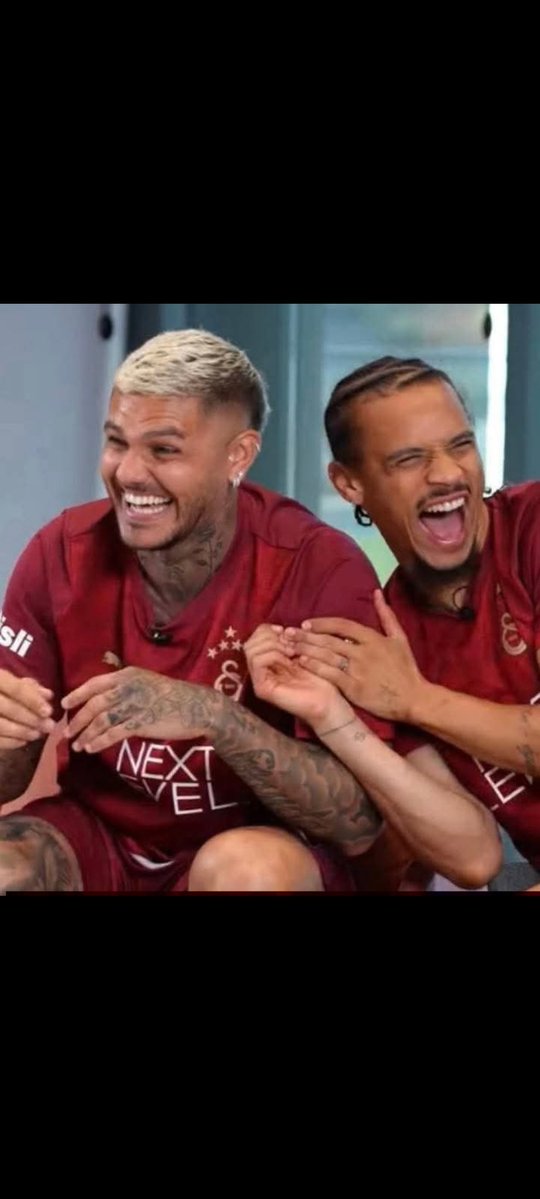 Alayına Galatasaray tweet media