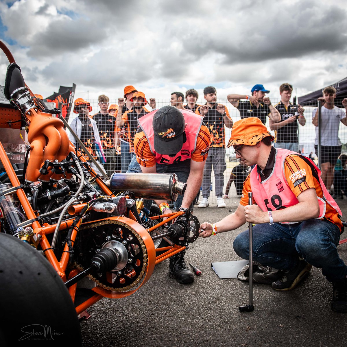 Formula Student (FS) tweet media