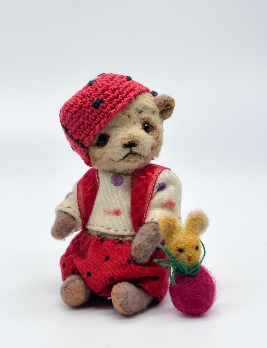 FANTANIMA!2026

Nadezda Uibopuu
ナデーズダ・ウィボプー

刺繍や小物、温かい気づかいがいっぱい❗

ウィボプーさんのページはこちら
fantanima.nonc.jp/2026/uibopuu/

開催概要はFANTANIMA!公式サイトへ 
※初日（4/30）整理券抽選ｲﾝﾀｰﾈｯﾄ受付4/18迄！
fantanima.nonc.jp/2026/