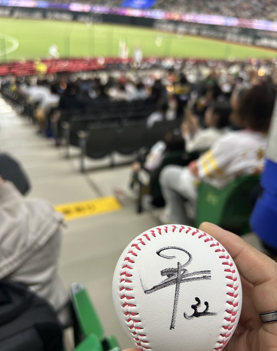 あき@小遣いで株式投資! tweet media