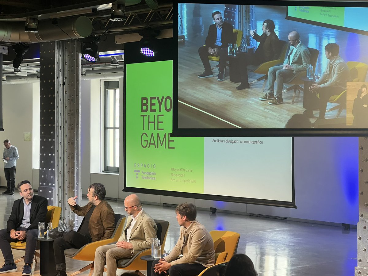 videojuegosAEVI's tweet image. En la mesa “Más allá del videojuego” en #BeyondTheGame
Sobre el impacto social y cultural del videojuego, su conexión con ámbitos como cine, educación o divulgación audiovisual. @VigalondoN51547 @JMaquiavello 
El videojuego como lenguaje, para aprendizaje y contar historias