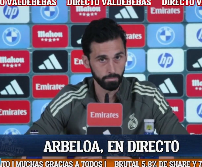FCB World tweet media