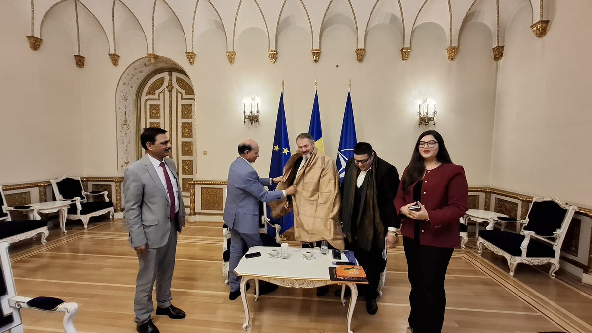 India in Romania tweet media