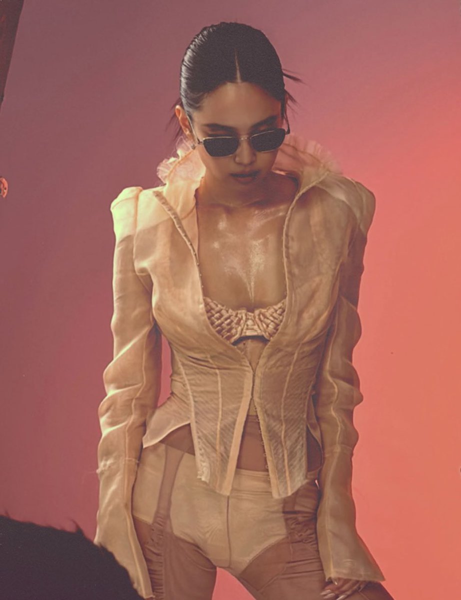 blackpink tweet media